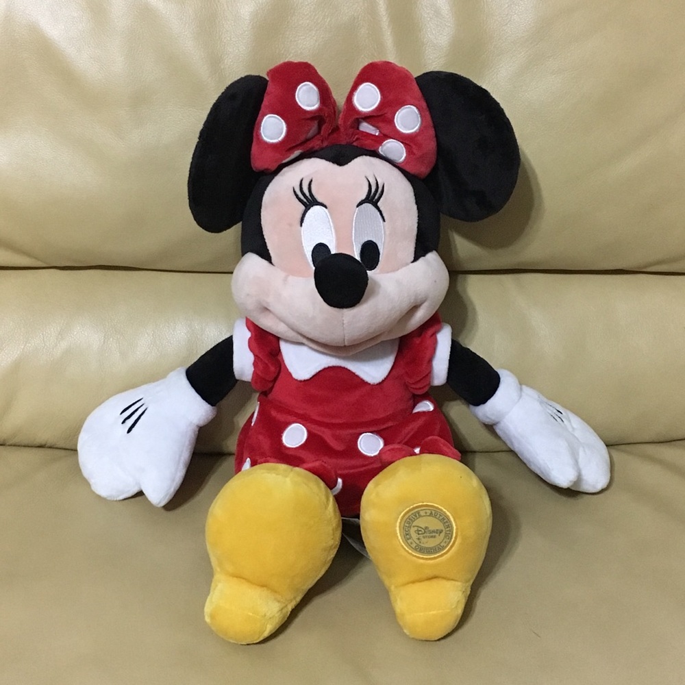 17” Authentic Disney Minnie Mouse Plush Toy Doll